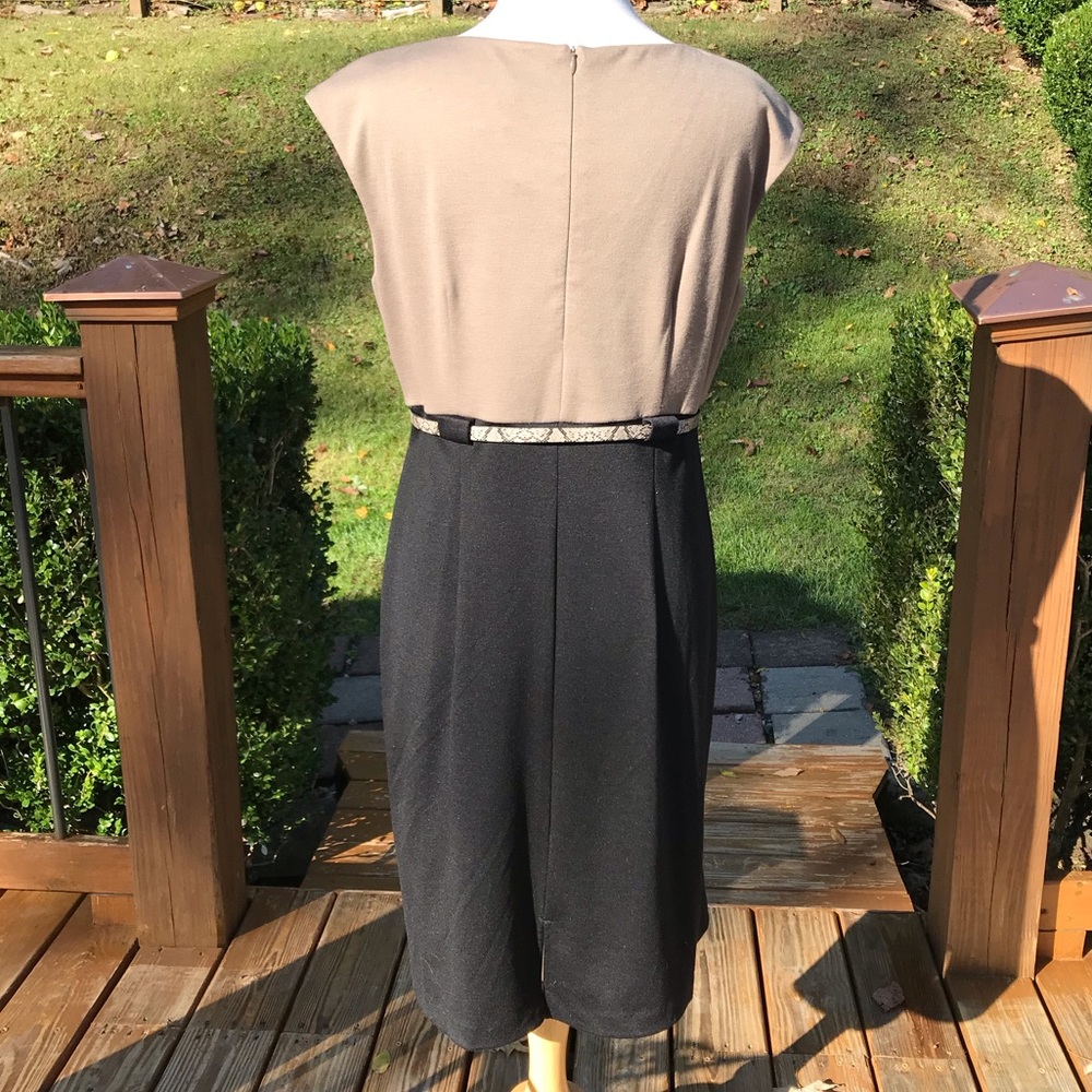NWT - Two tone dress - Picture 5 of 8